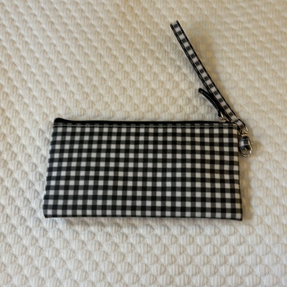 Scout Wristlet - Picture 3 of 3